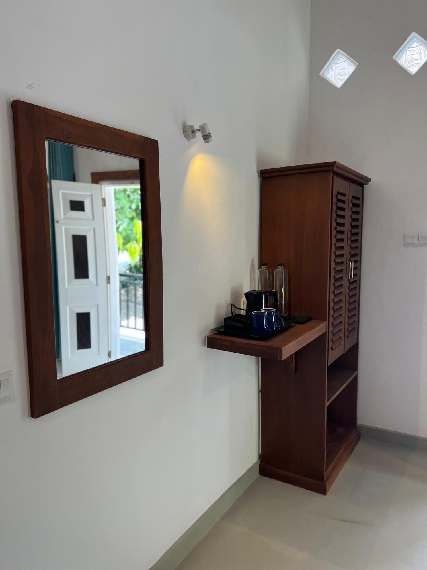 Tembo Cottage Wilpattu Bagian luar foto