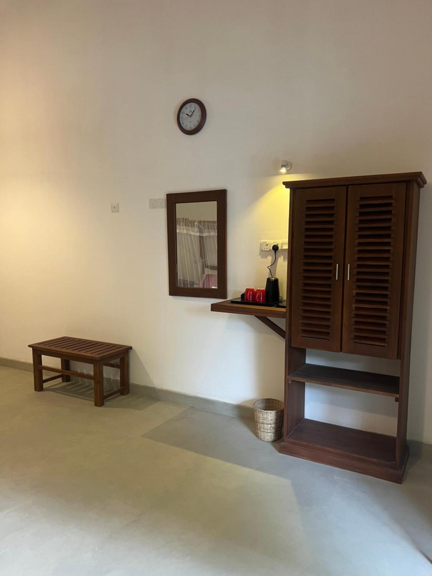 Tembo Cottage Wilpattu Bagian luar foto