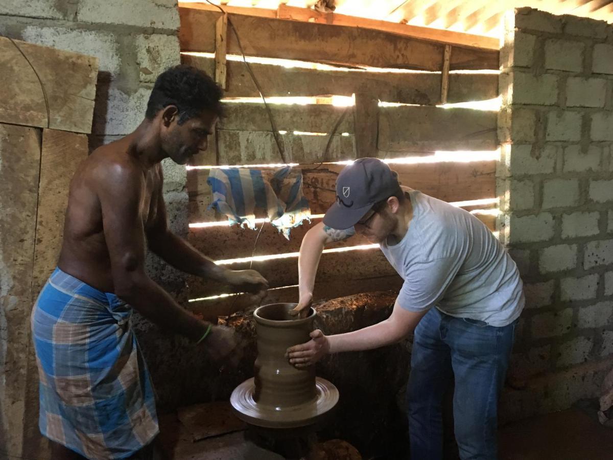 Tembo Cottage Wilpattu Bagian luar foto